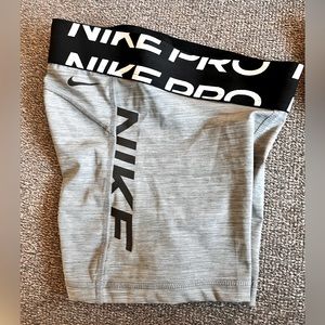Nike Women's Pro Comp. 3'' Training Shorts, Gunsmoke/Black Size XS